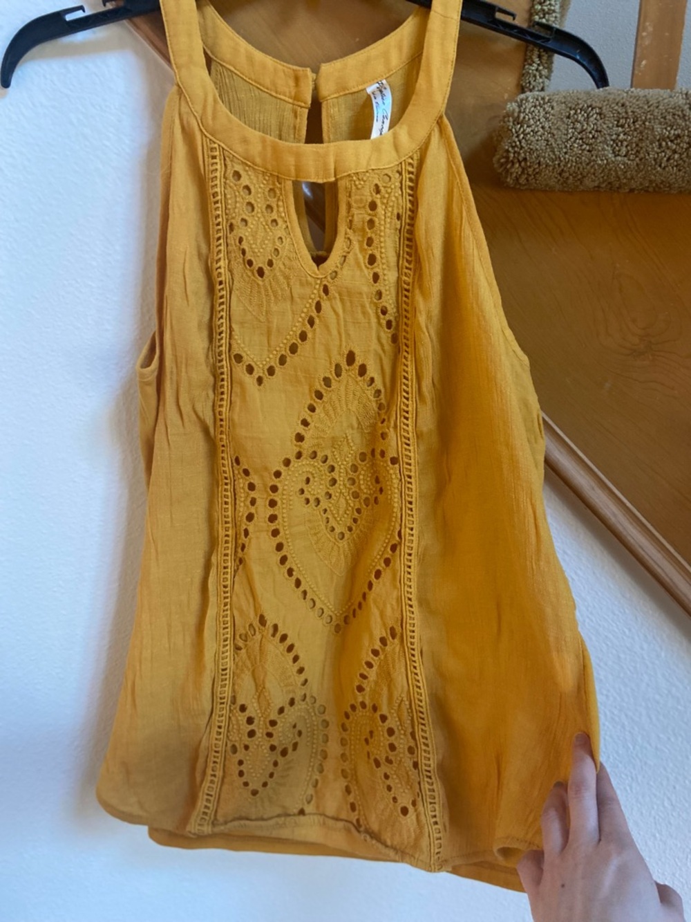 Marigold yellow tank eyelet front sz S